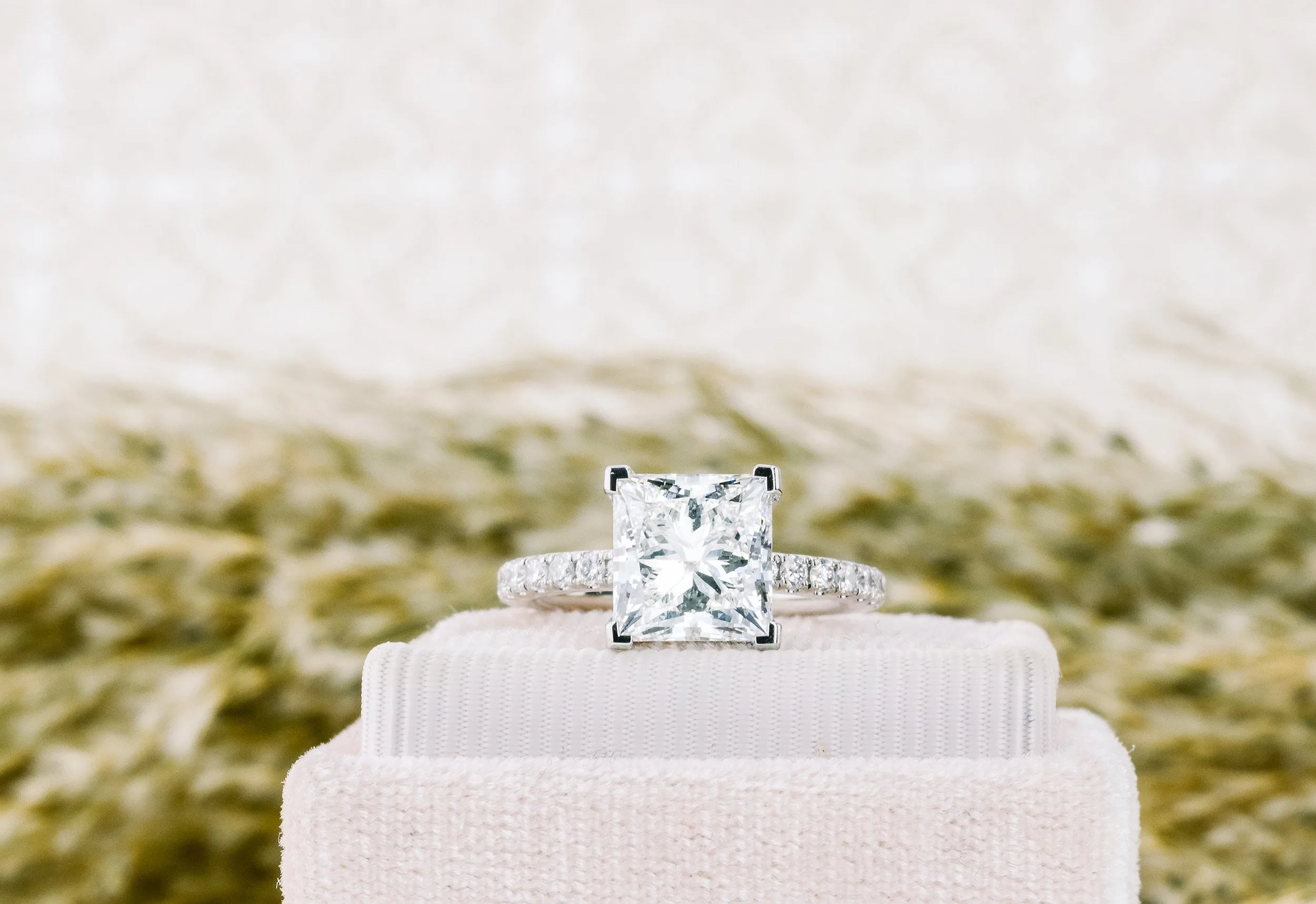 Princess Cut Diamond Engagement Ring in 18K Gold – GEMNOMADS
