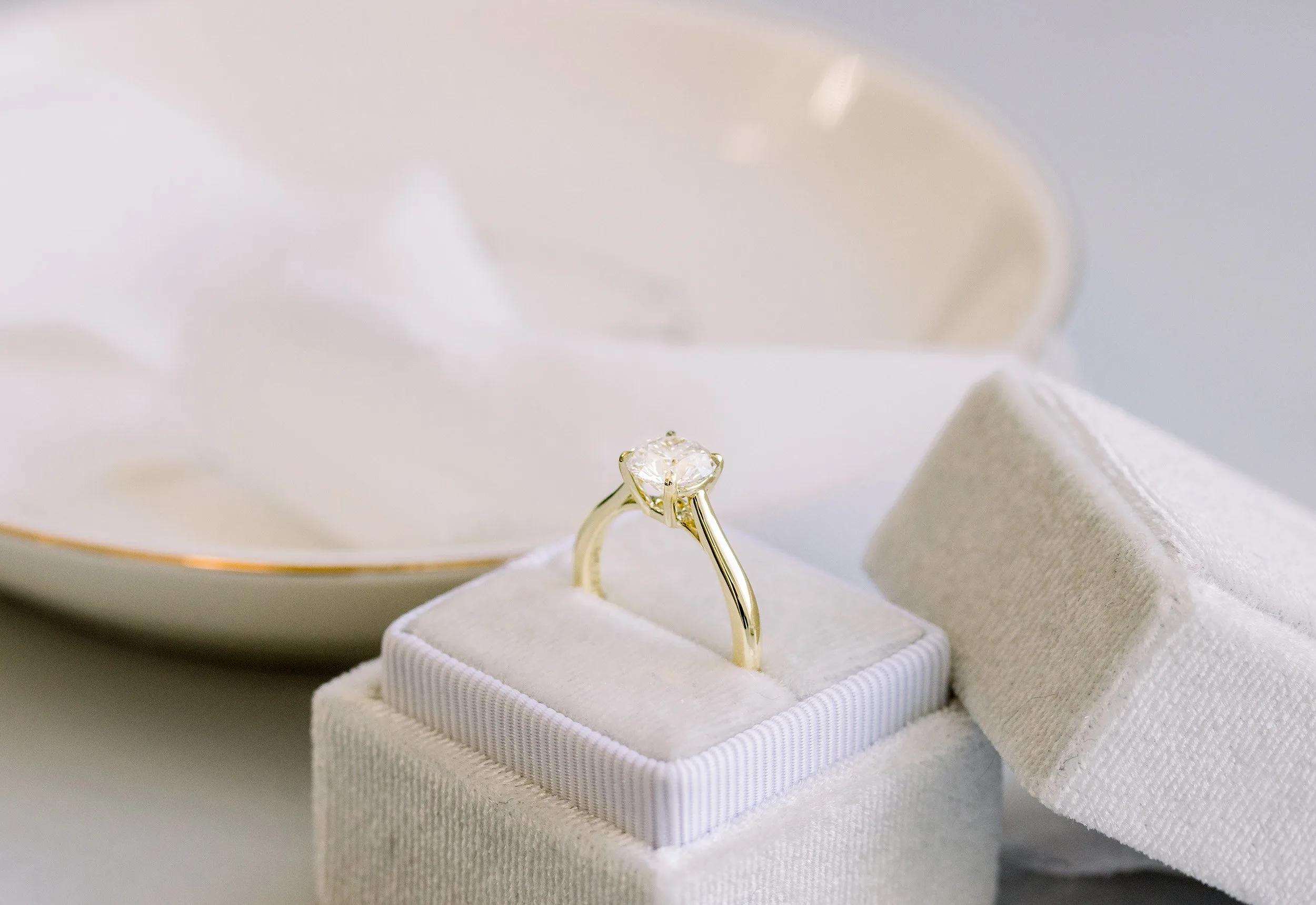 Open Tapered Cathedral Solitaire - Ada Diamonds