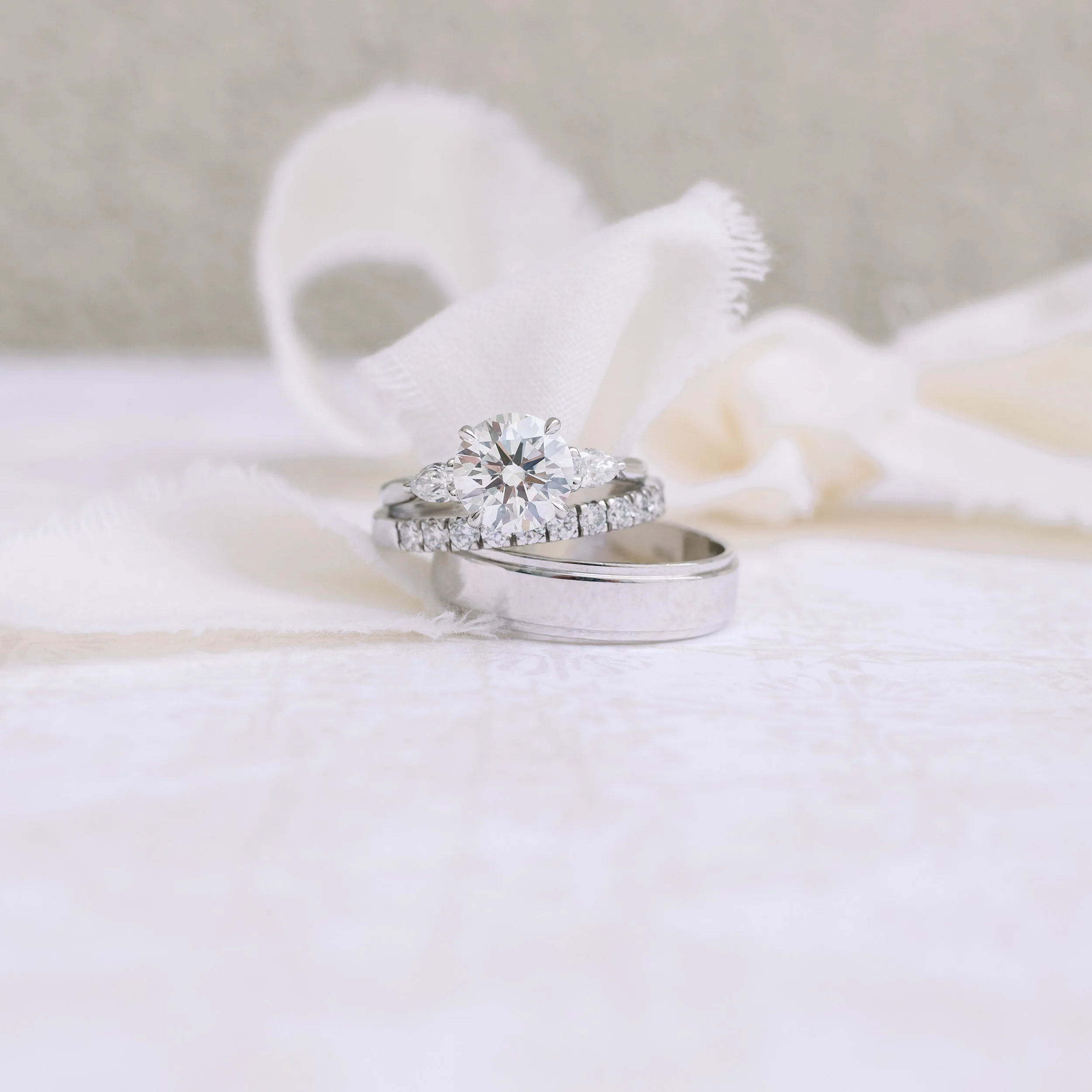 is platinum or white gold best for engagement rings Ada Diamonds has the answer