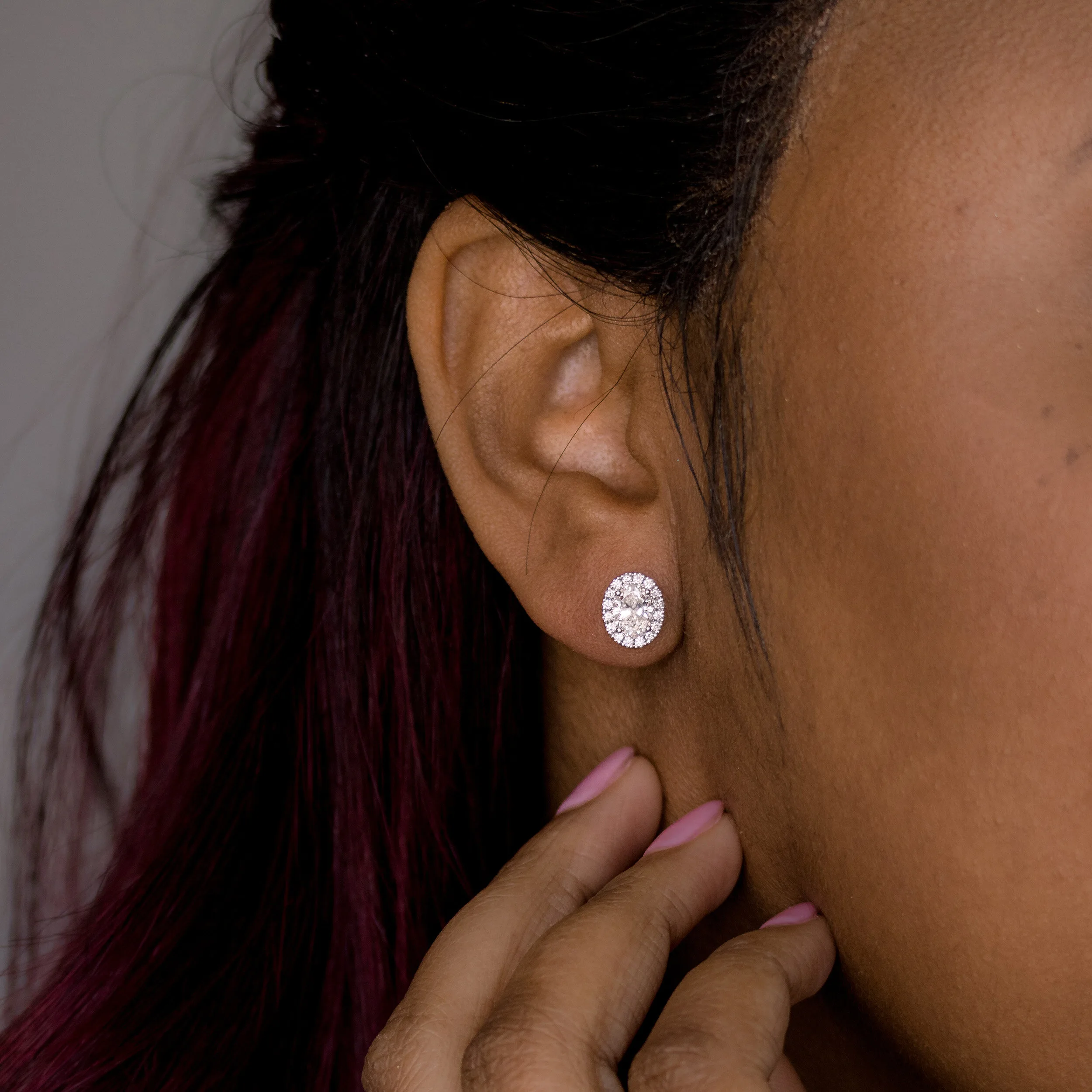 Oval Cut Emerald and Diamond Halo Earrings - Platandia