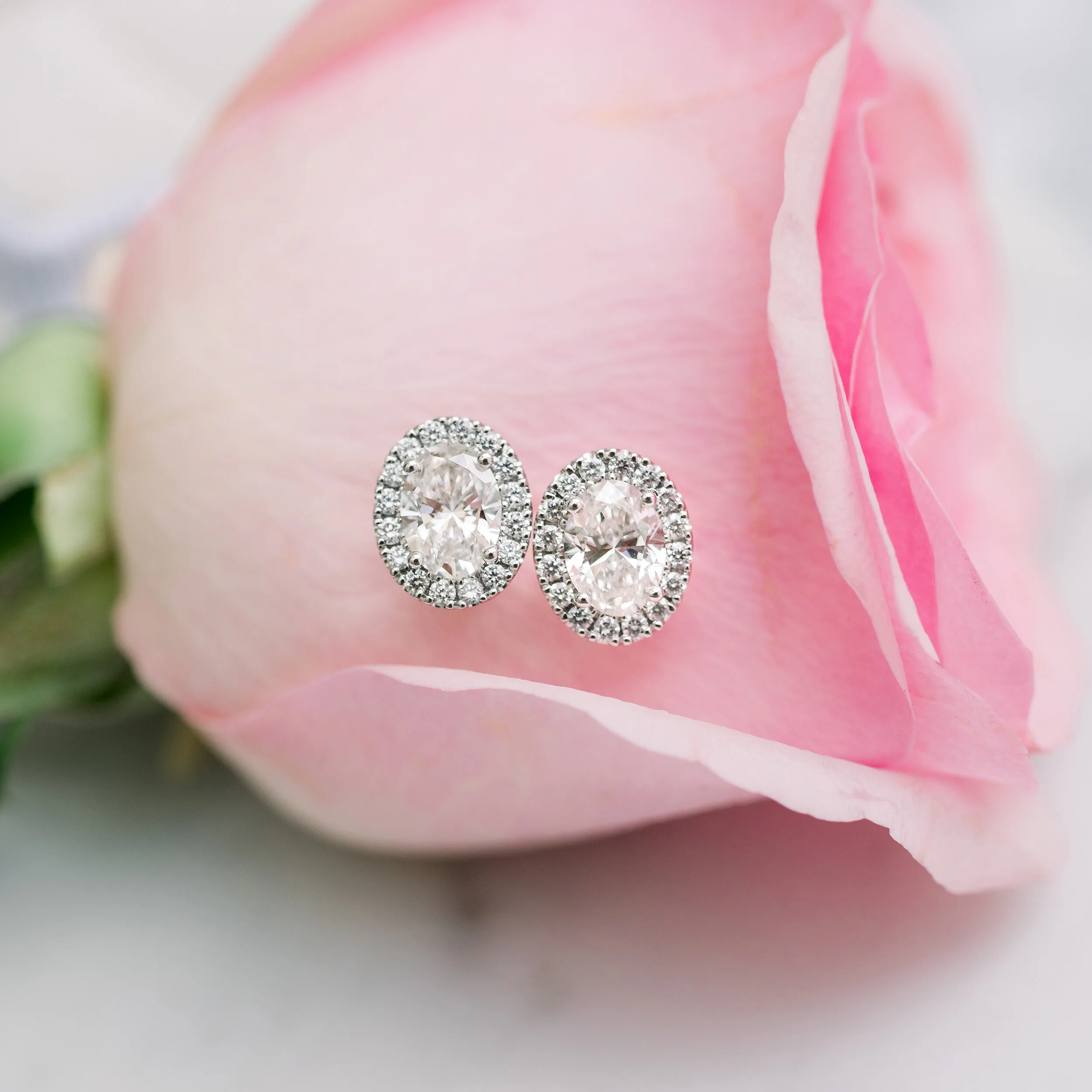 Silhouette Drop Earrings with Bezel Set Oval Diamonds in Platinum - Kwiat