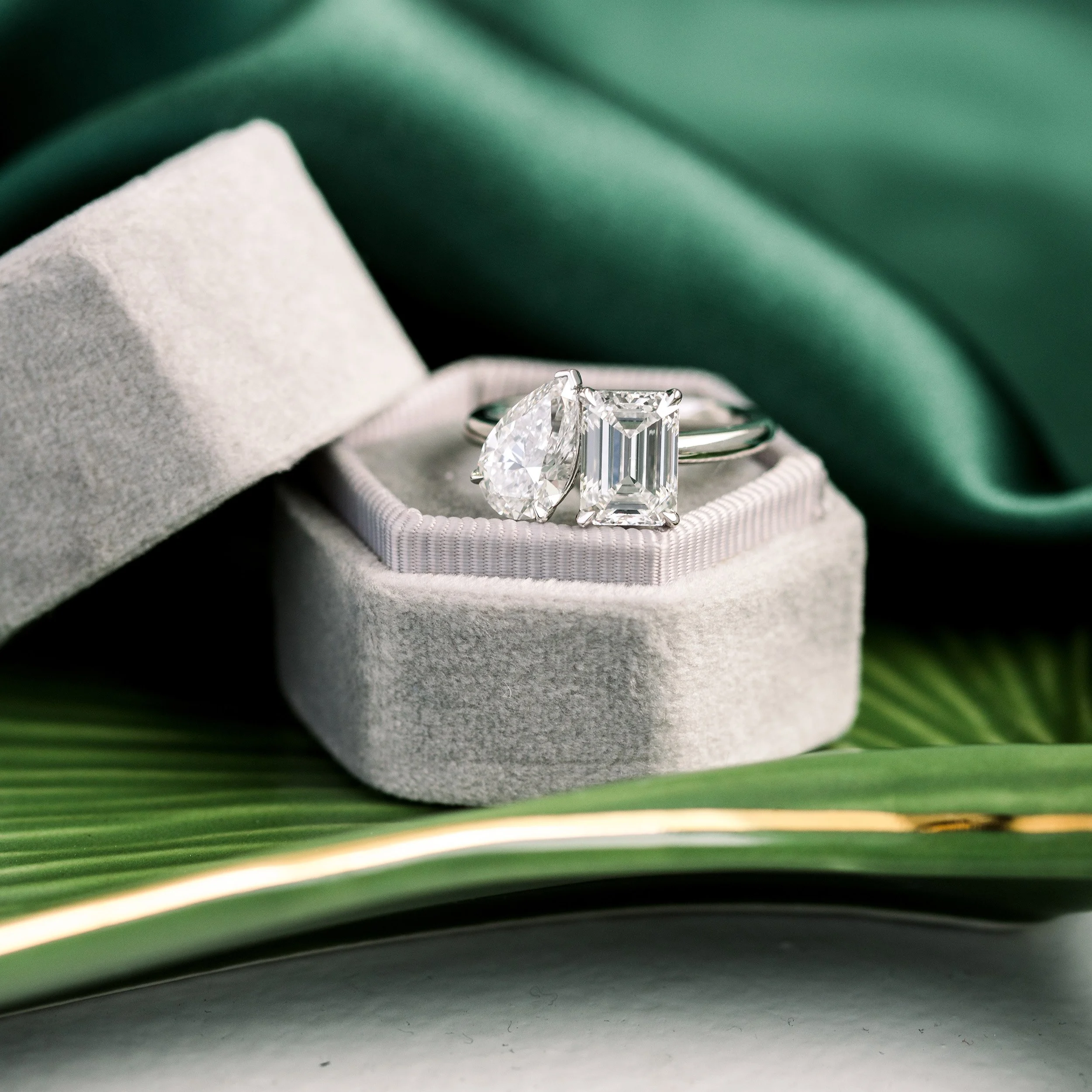 platinum 4 ct pear and emerald cut toi et moi lab created diamond engagement ada diamonds design ad 363 macro