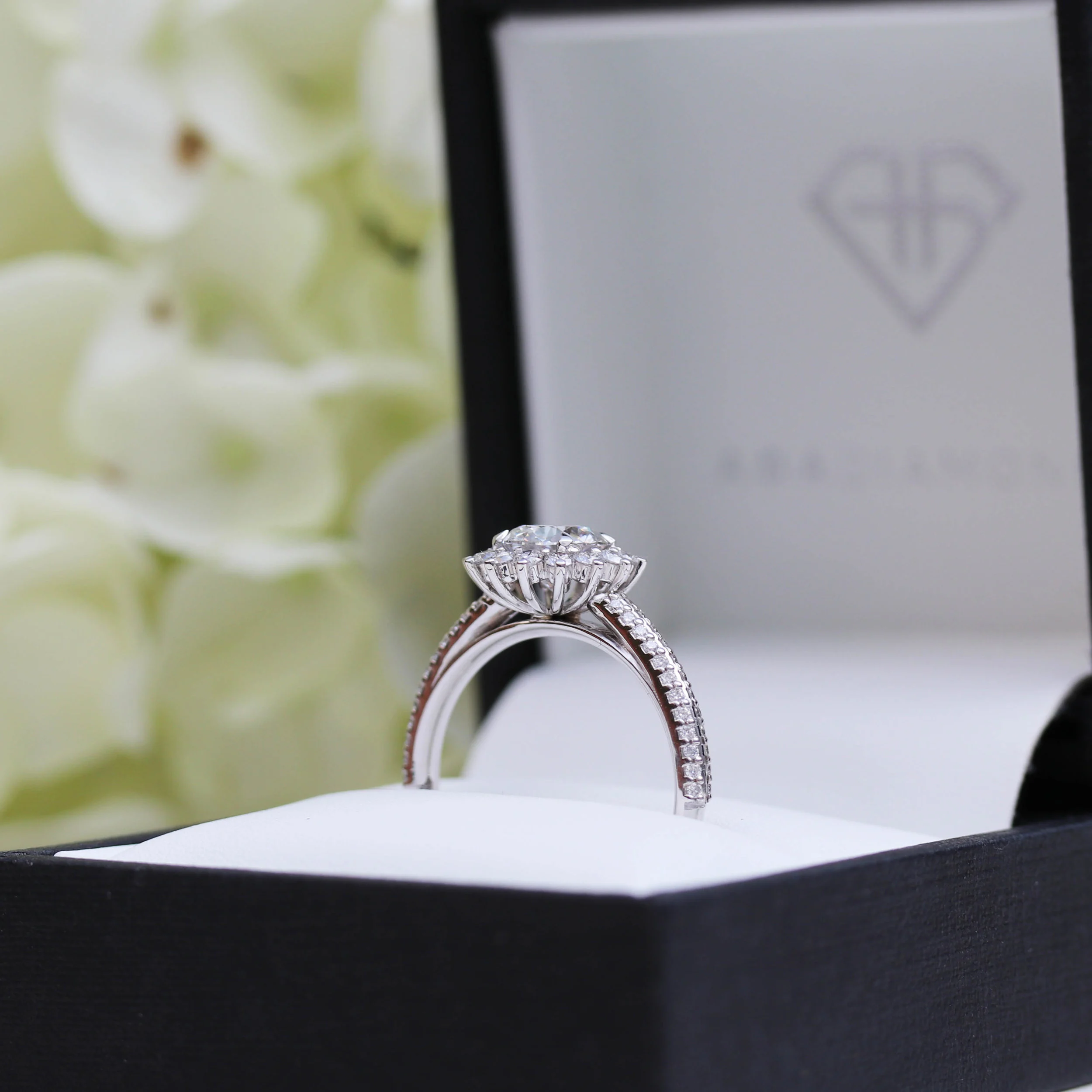 Classic Royal Setting Lab Created Diamond Wedding Ring In Box AD116