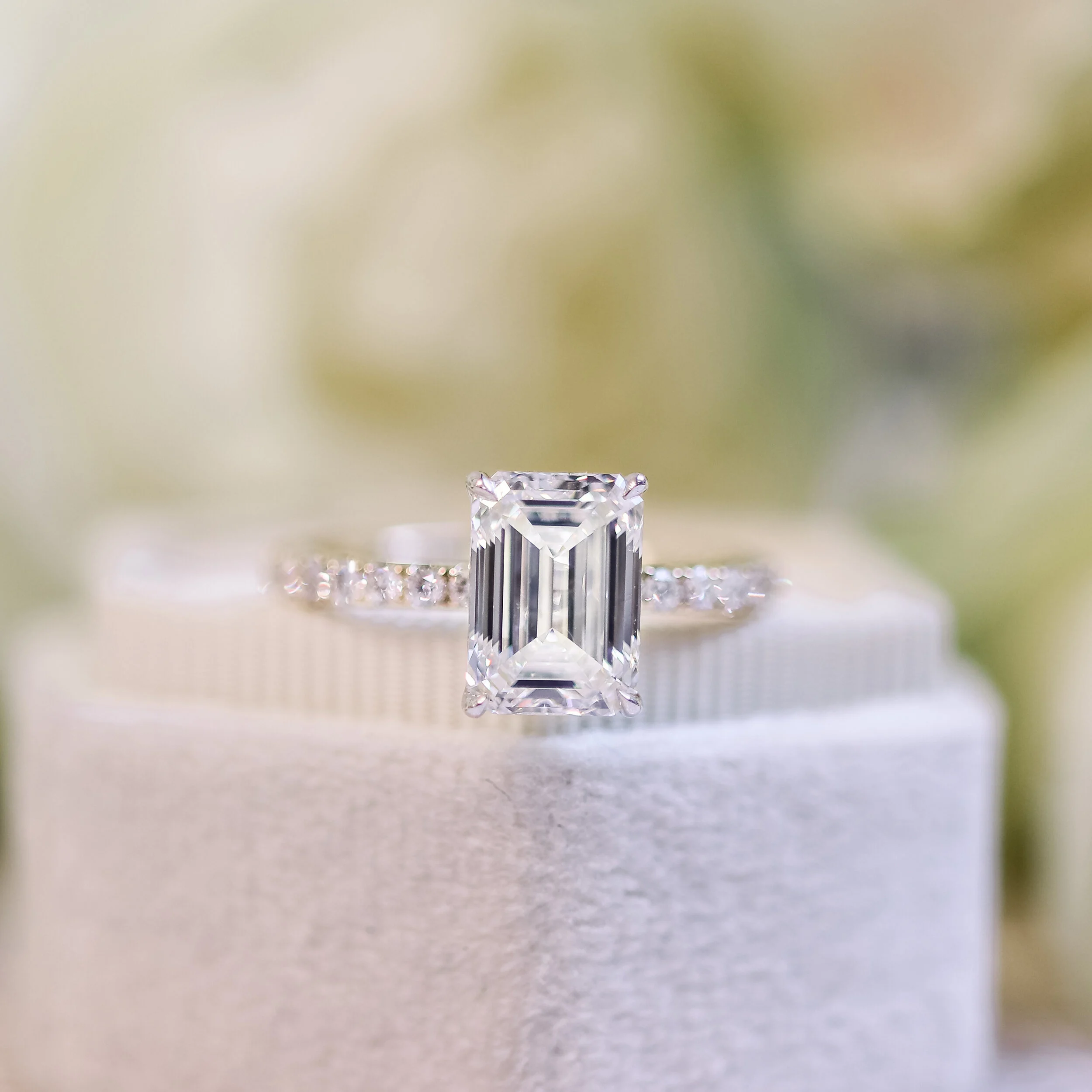 Platinum Emerald Cut Engagement Ring with Pavé Band featuring Lab Diamonds Ada Diamonds Design Ad-351 Macro