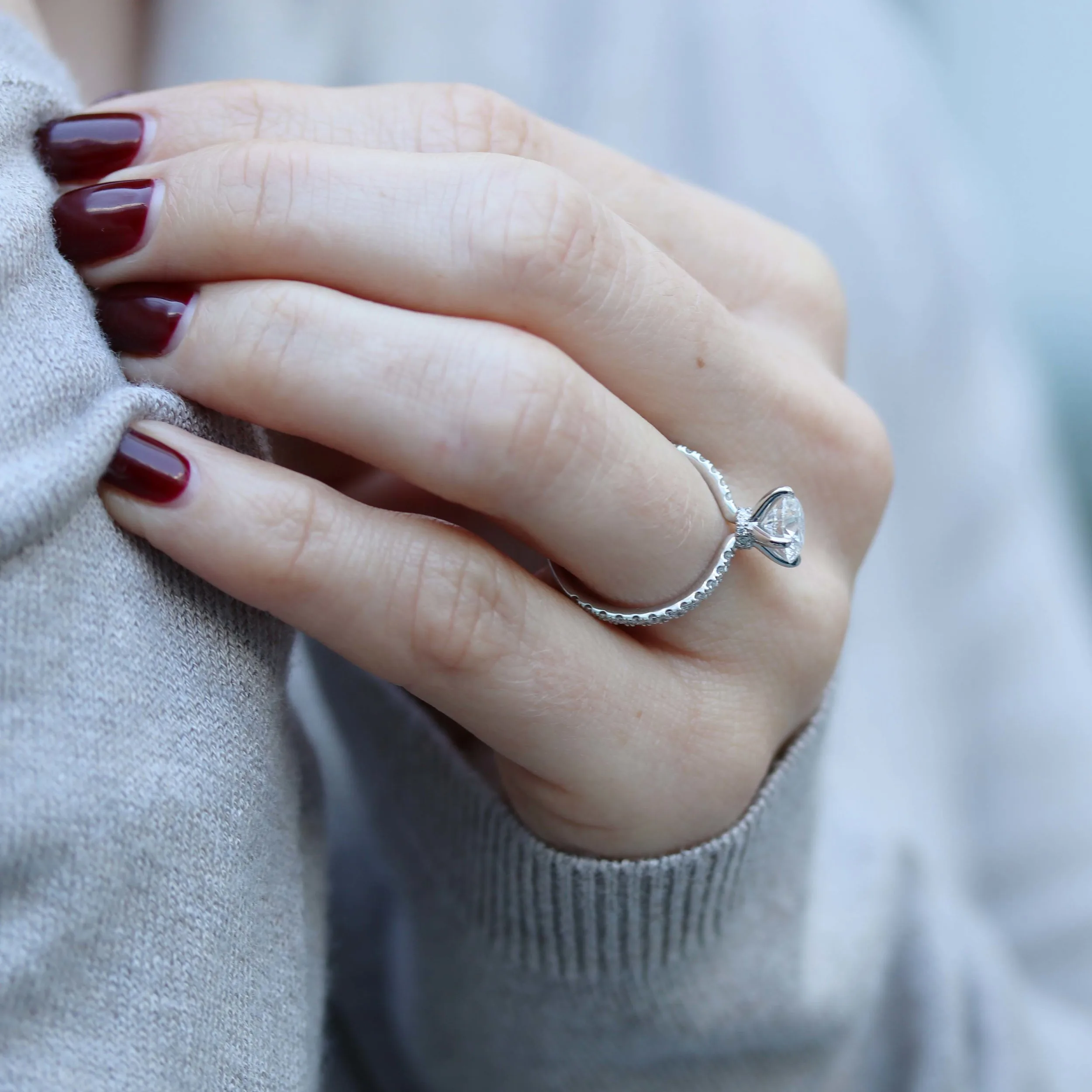 Lab Grown Diamond Collar Setting Wedding Ring On Model AD244