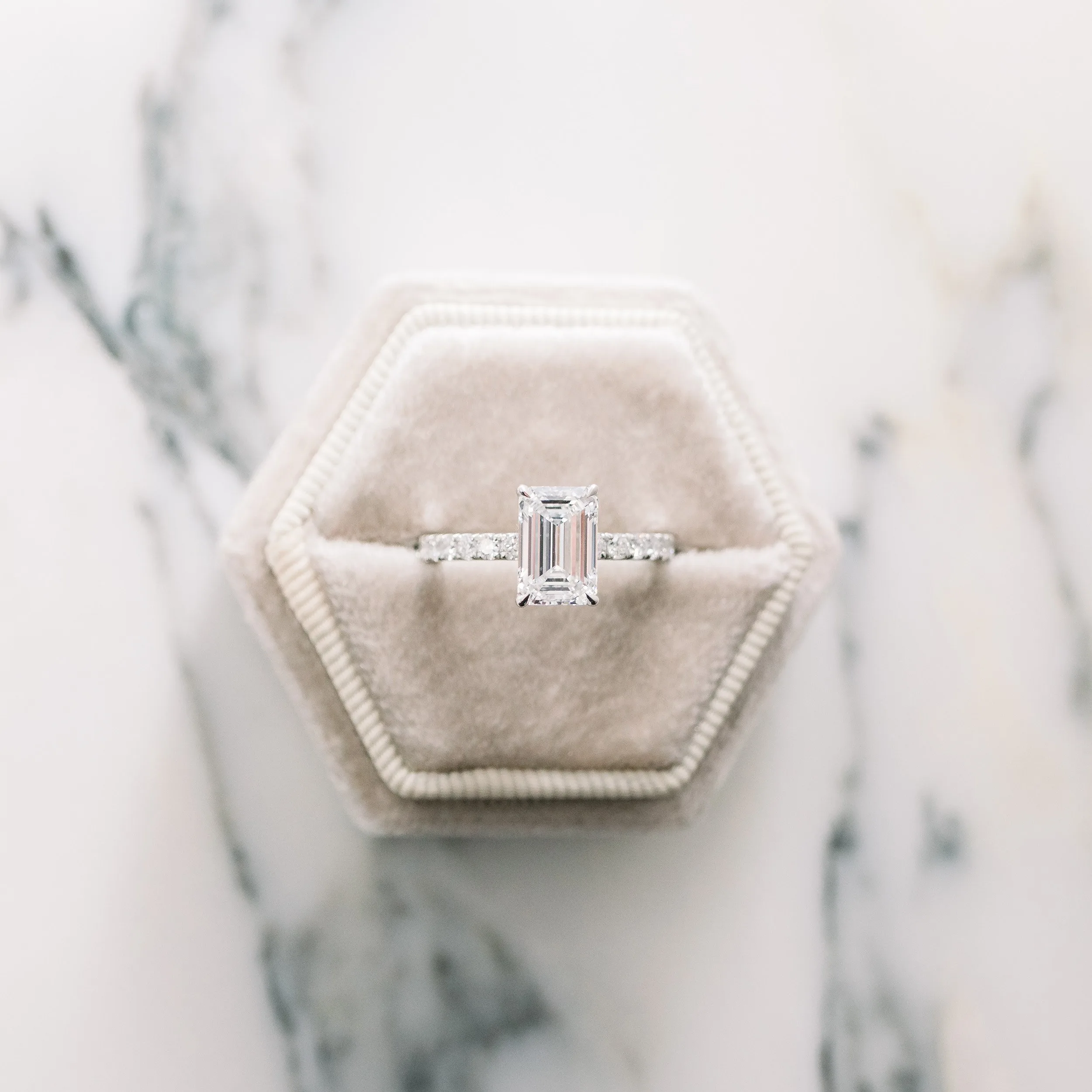 18k White Gold 2ct Emerald Cut Lab Diamond Pavé Engagement Ring Ada Diamonds Design AD-152 Macro