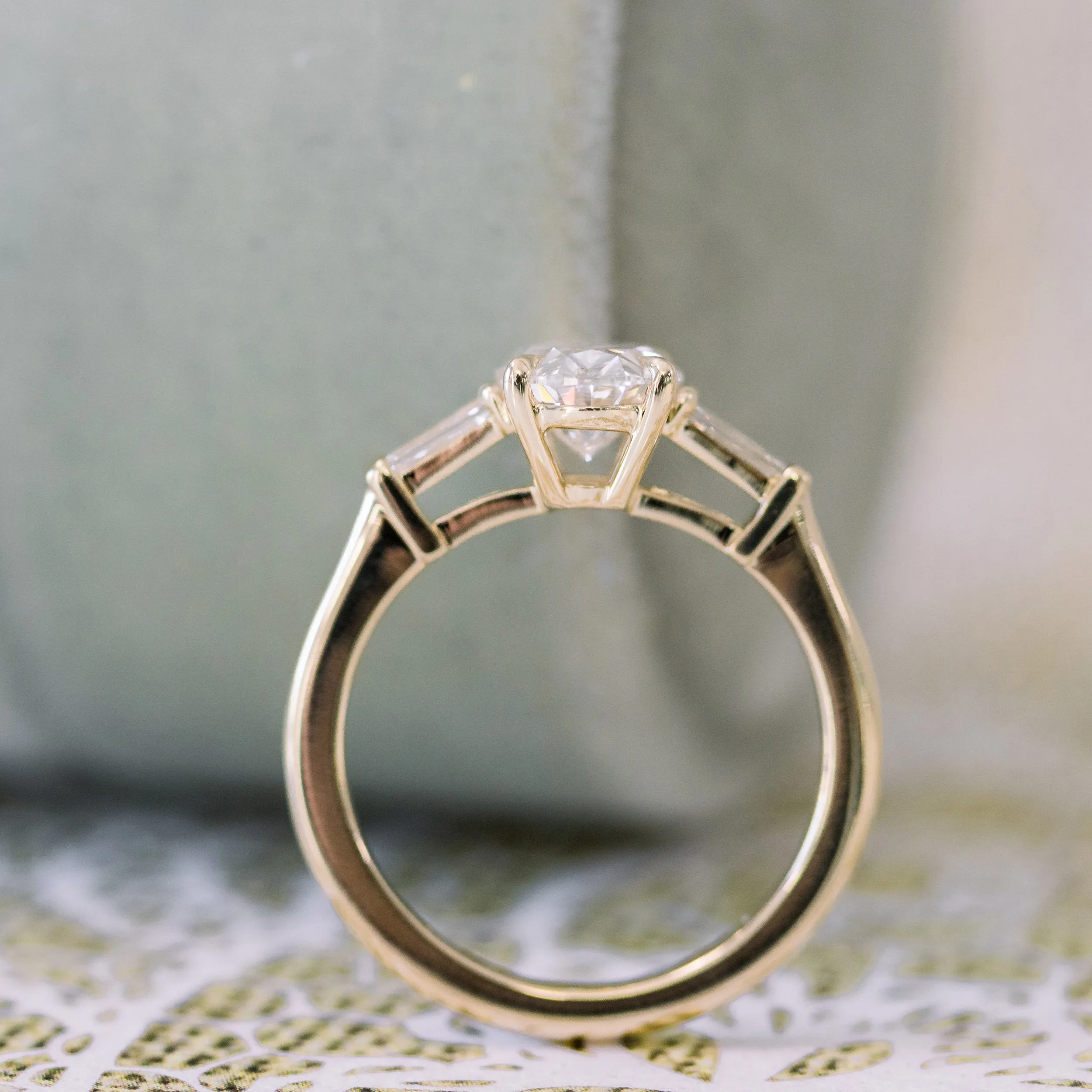 lab-diamond-three-stone-engagement-ring_1639960118787-FRKEAGOOYELPD3OQ2Z90