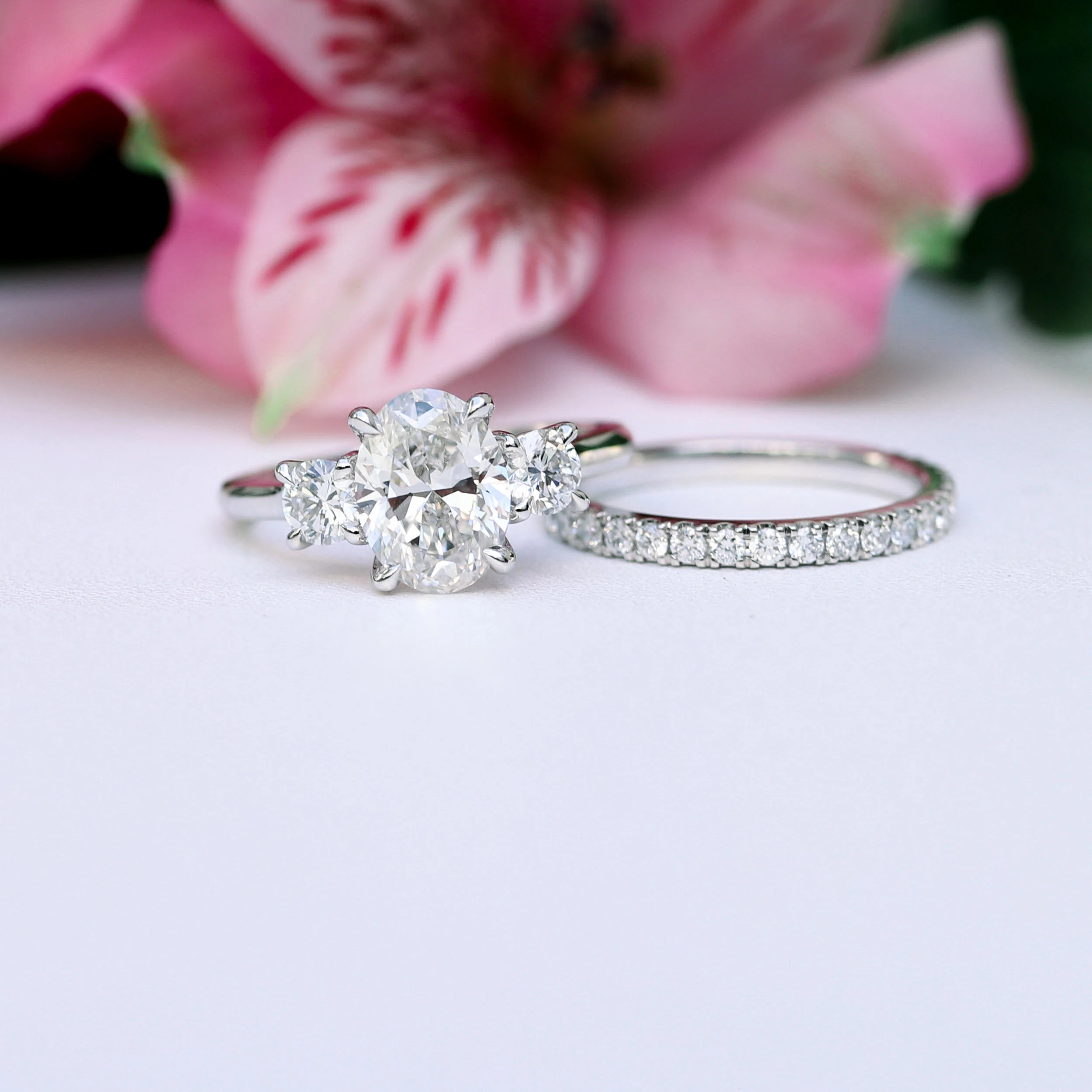 platinum oval and round setting with matching french u eternity band
