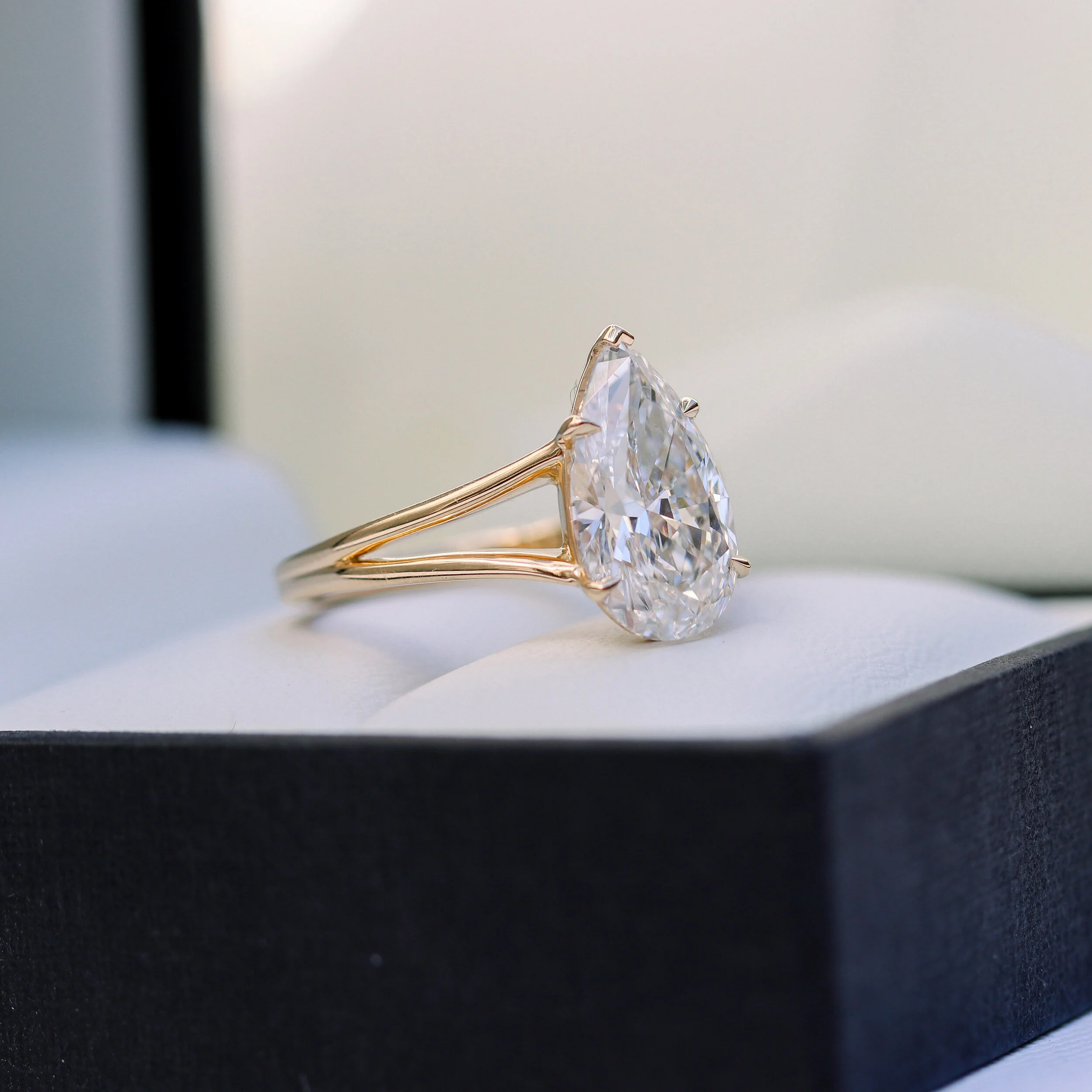18k Yellow Gold Four Carat Pear Lab Diamond Split Shank Solitaire Engagement Ring Ada Diamonds Design AD-338 Profile