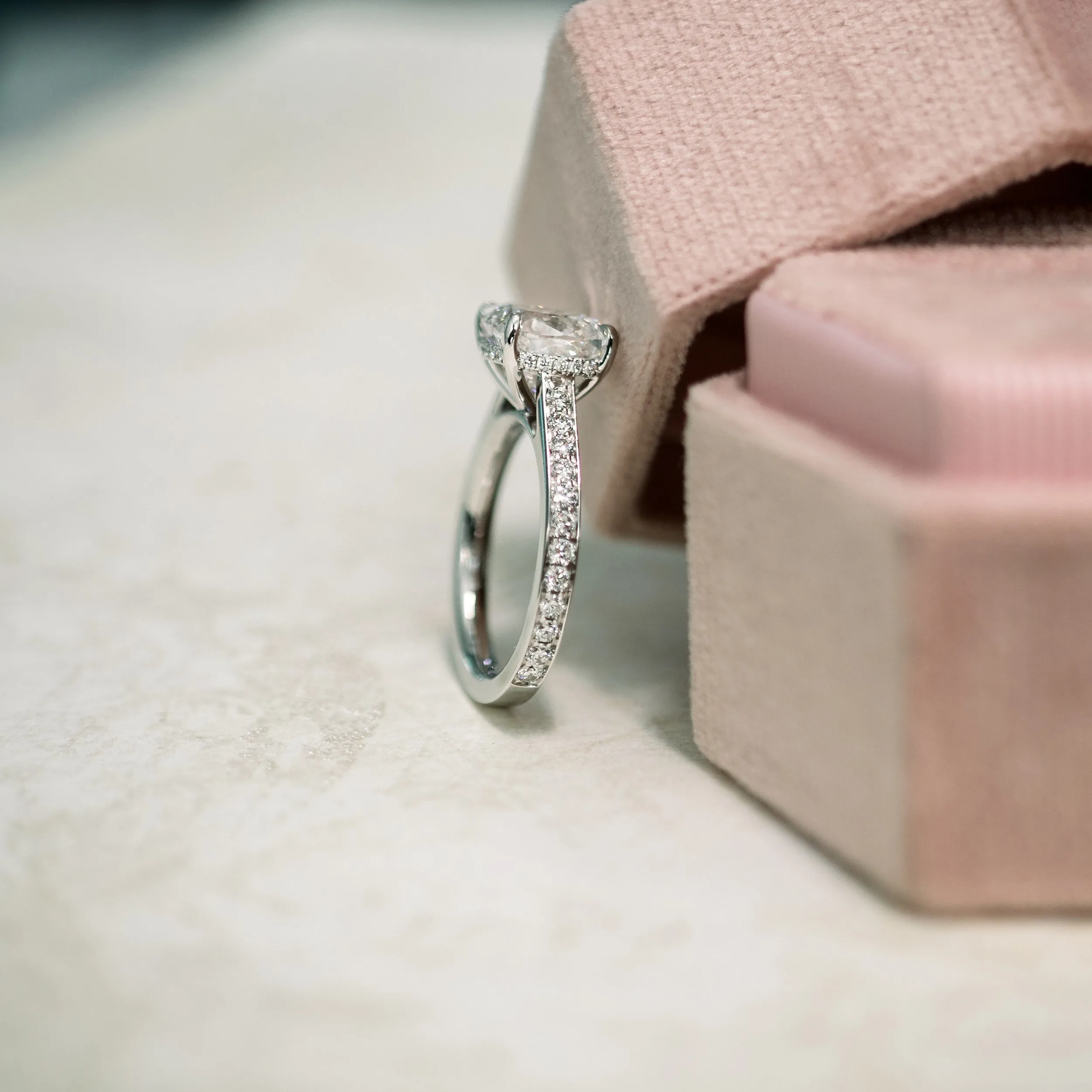 18k white gold 3 carat cushion cut lab diamond engagement ring with deep set diamond band ada diamonds design ad074 profile