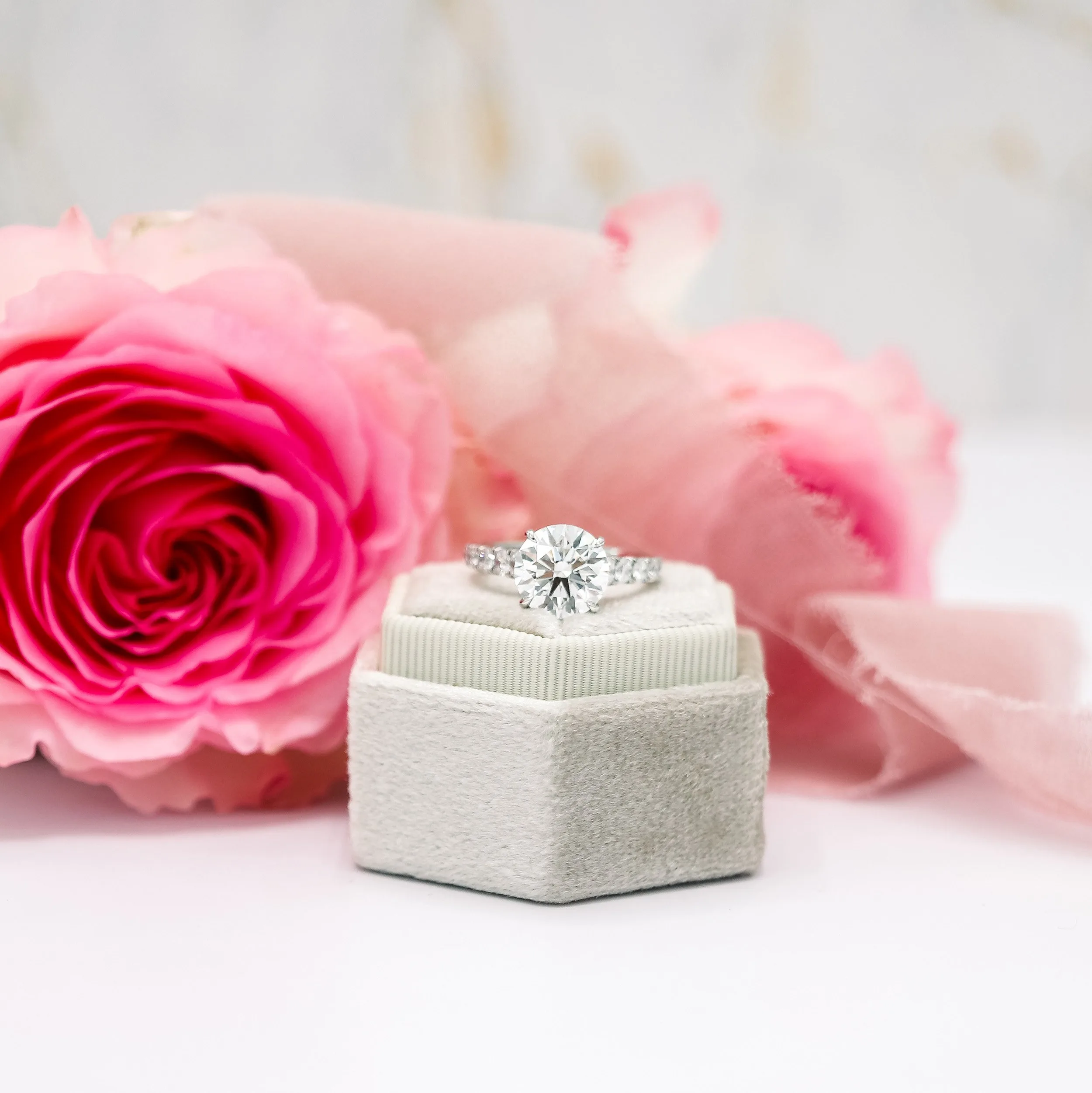 platinum custom engagement ring with 3.5ct round lab diamond and reverse tapered diamond band ada diamonds design ad 178 macro