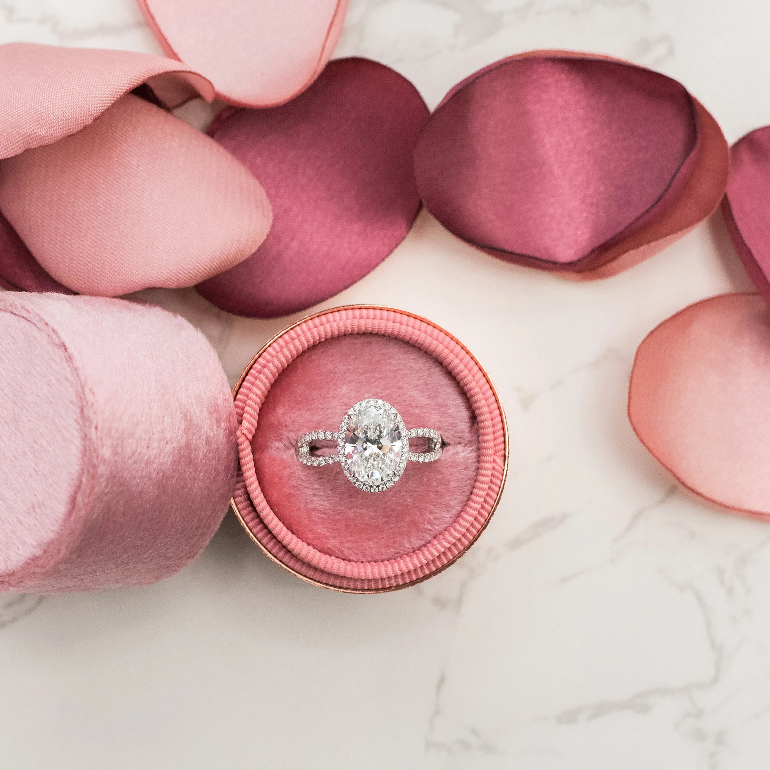 platinum 2.25ct oval halo engagement ring with open twist diamond band ada diamonds design ad 179