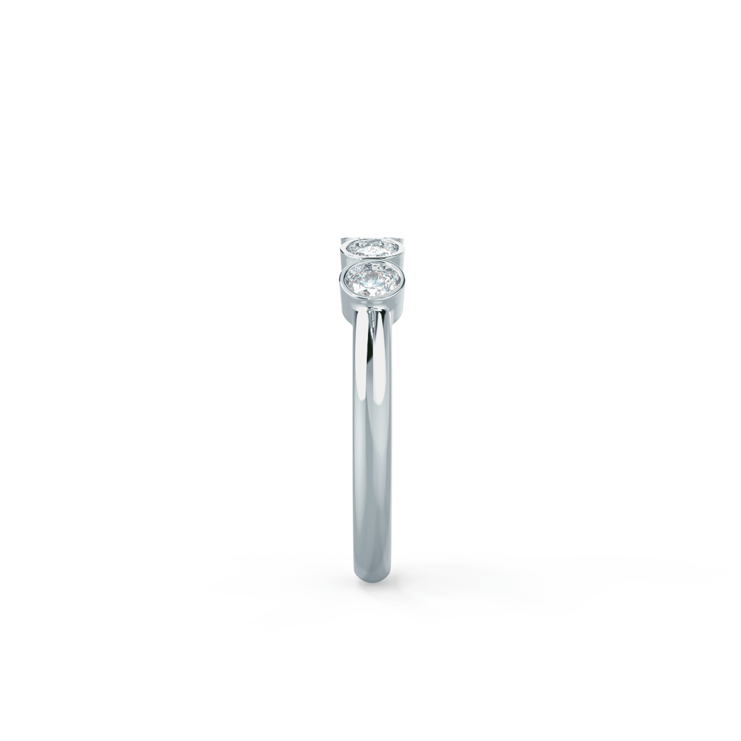 Exceptional Quality 0.7 Carat Round Brilliant Diamonds set in 18 Karat White Gold Bezel Five Stone (Side View)
