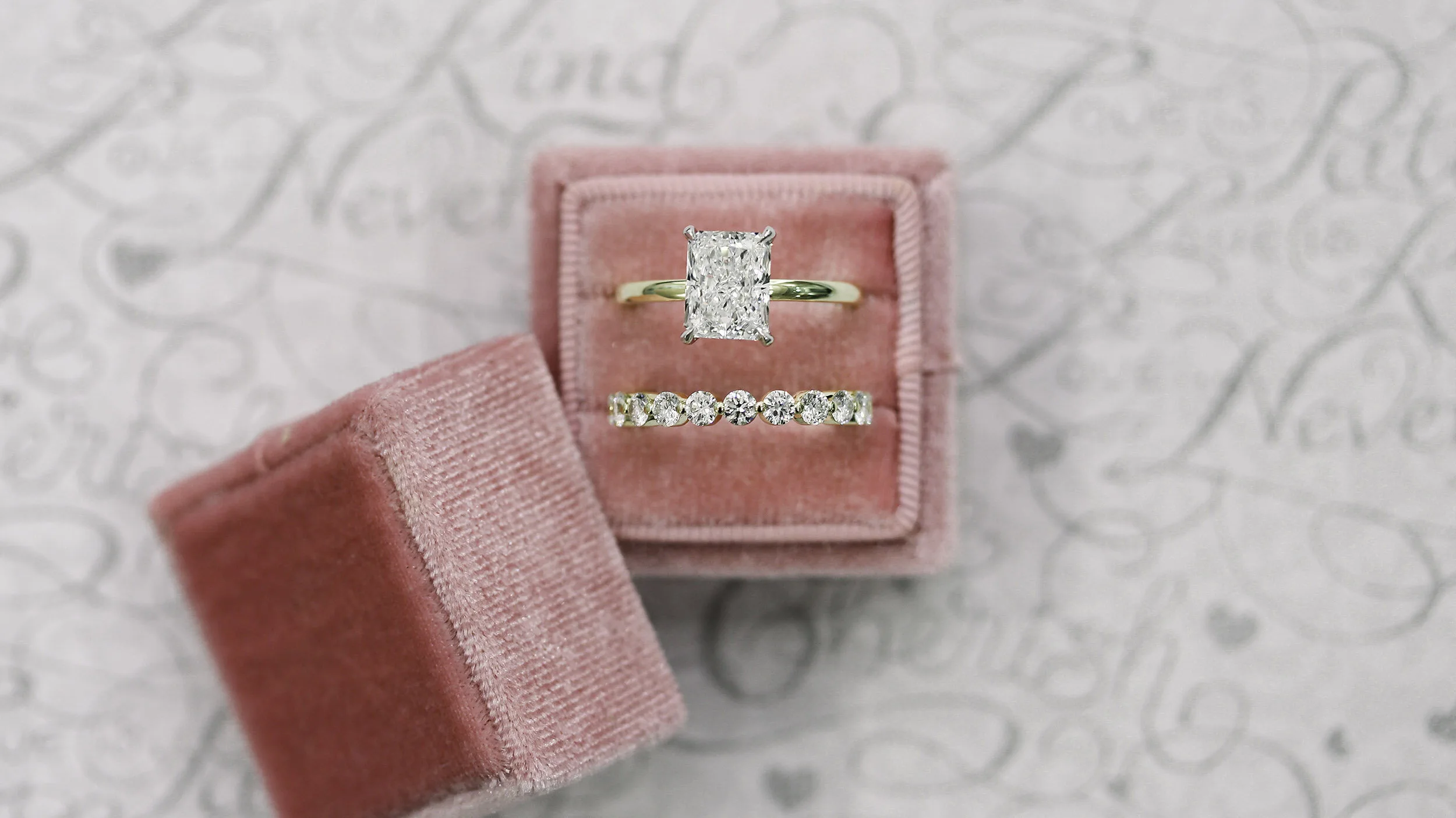 3-carat-radiant-cut-two-tone-ring-with-lab-grown-diamond.jpg