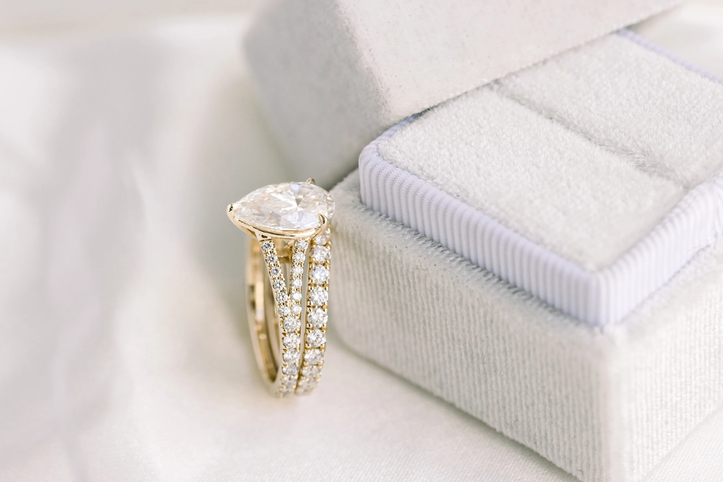 Modern Wedding Rings: 36 Trendy Ring Ideas In 2024