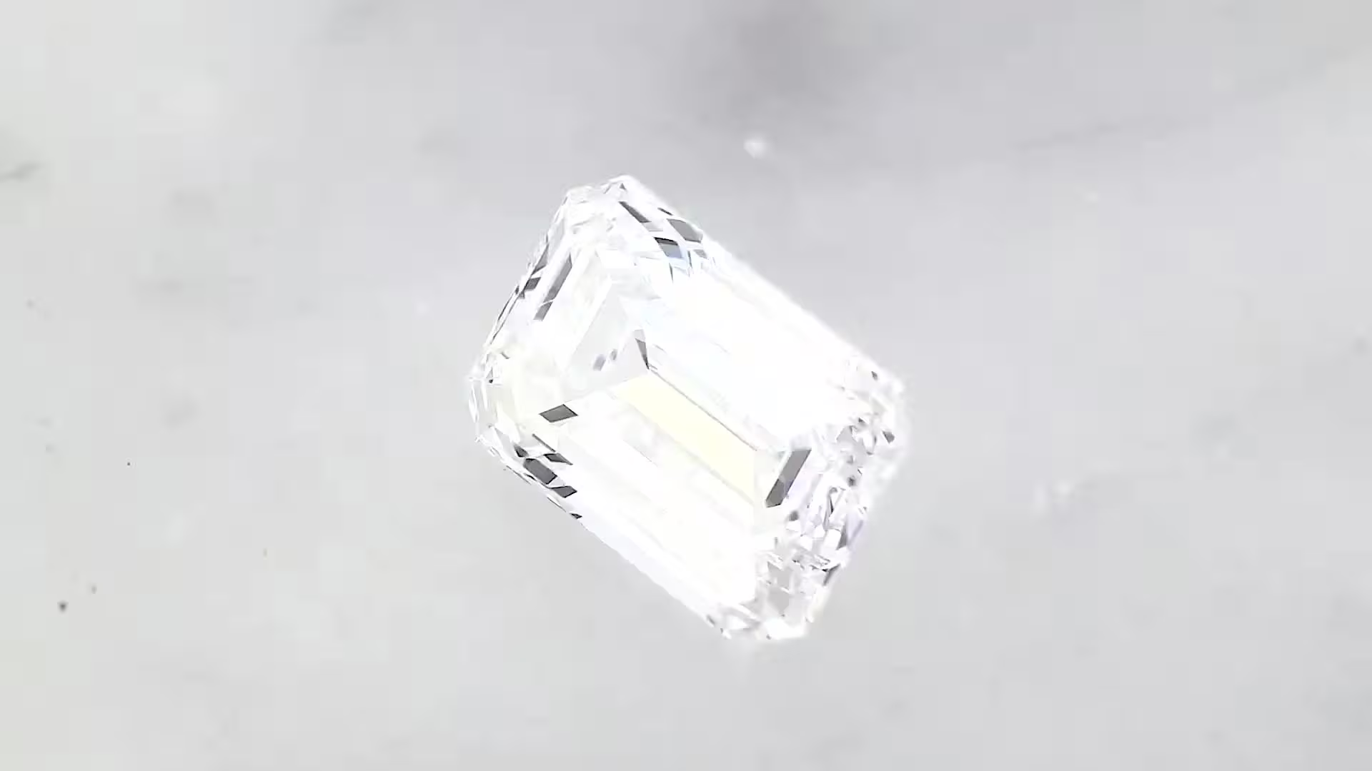 1.01ct D VS1 Emerald