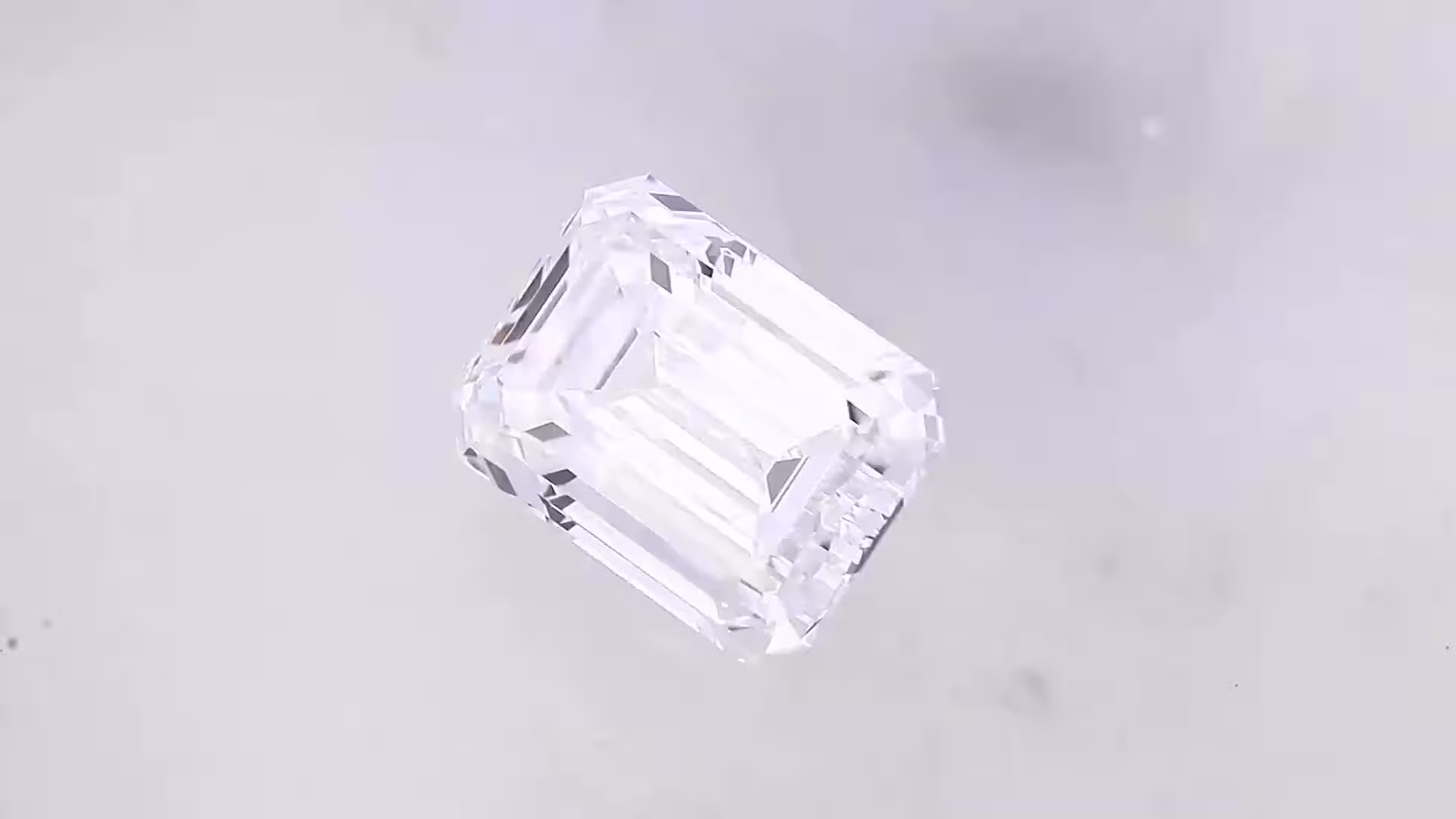 1.08ct D VVS2 Emerald