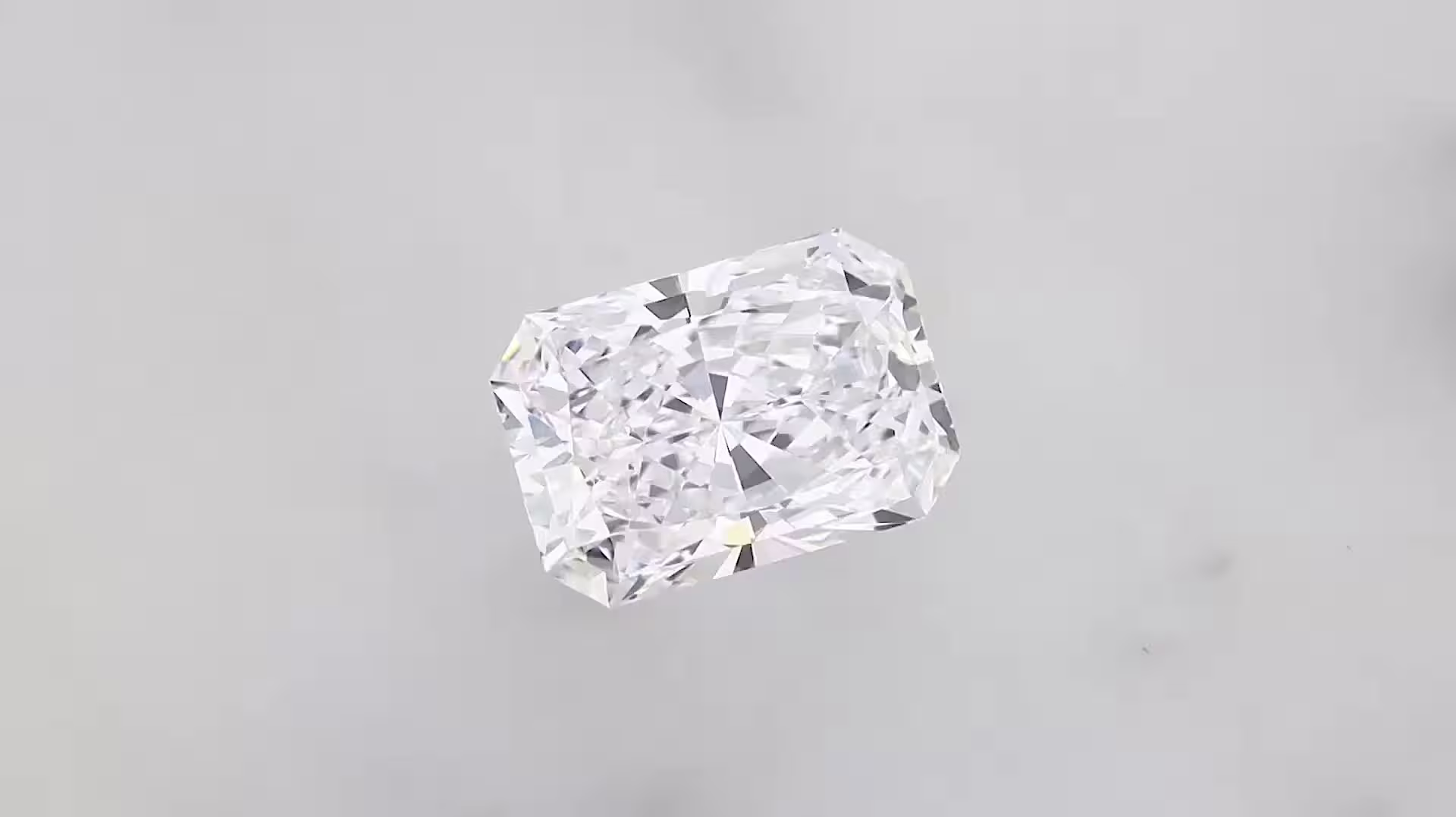 1.39ct D VS2 Radiant