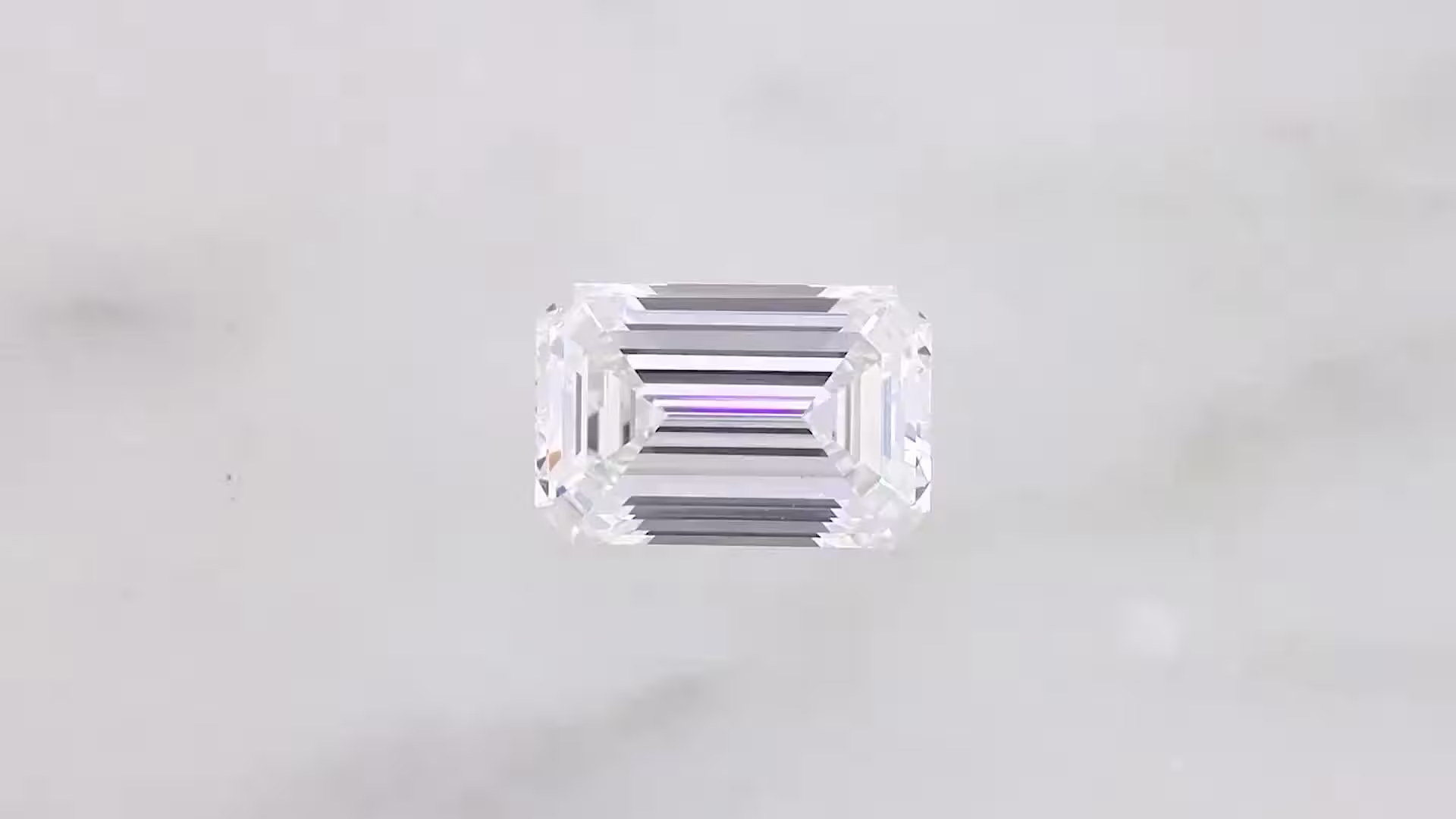 2.02ct D VS1 Emerald