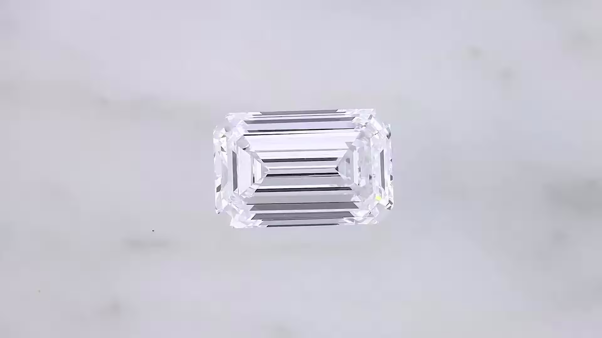 3.03ct D VS1 Emerald