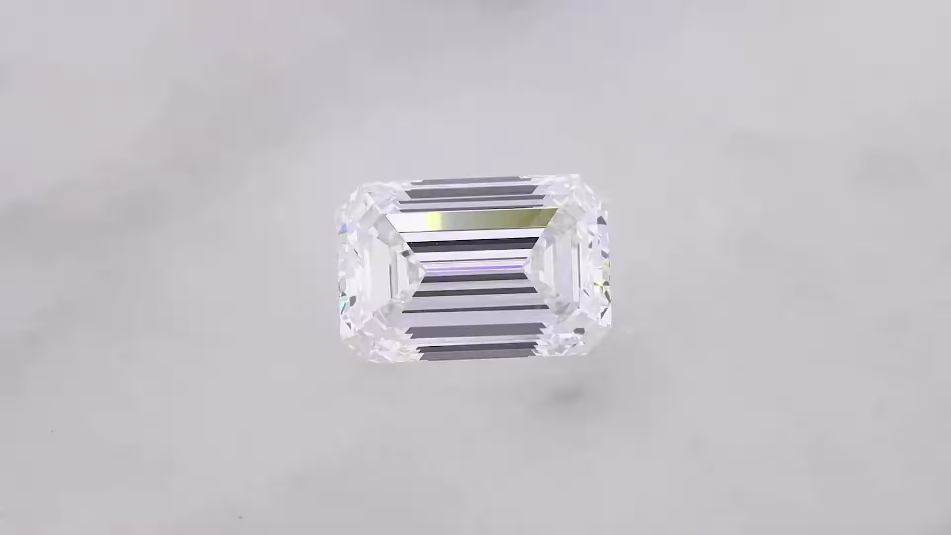 3.08ct D VVS2 Emerald