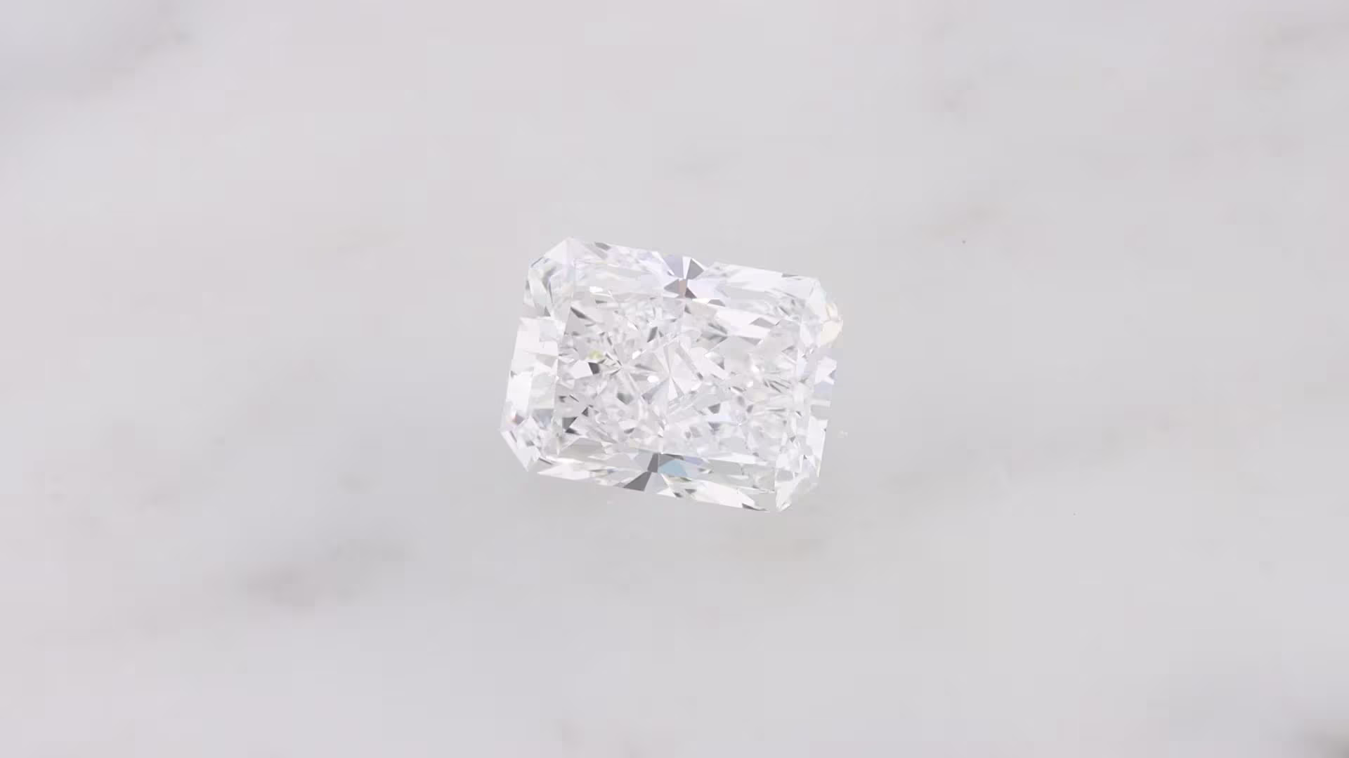 4.84ct D VS1 Radiant