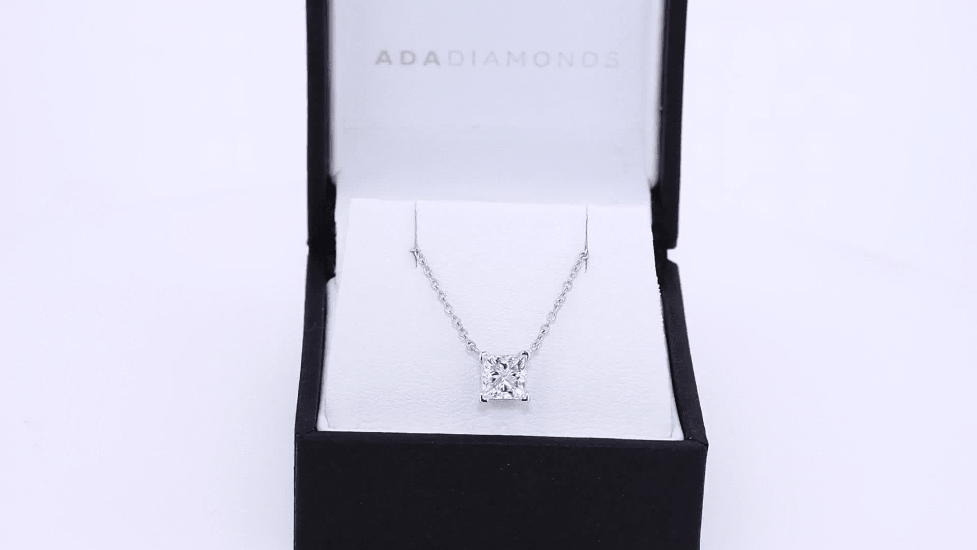 ネックレス・ペンダント Lizzie Mandler Floating princess cut diamond necklace Floating Princess Cut Diamond Necklace - 14K White Gold